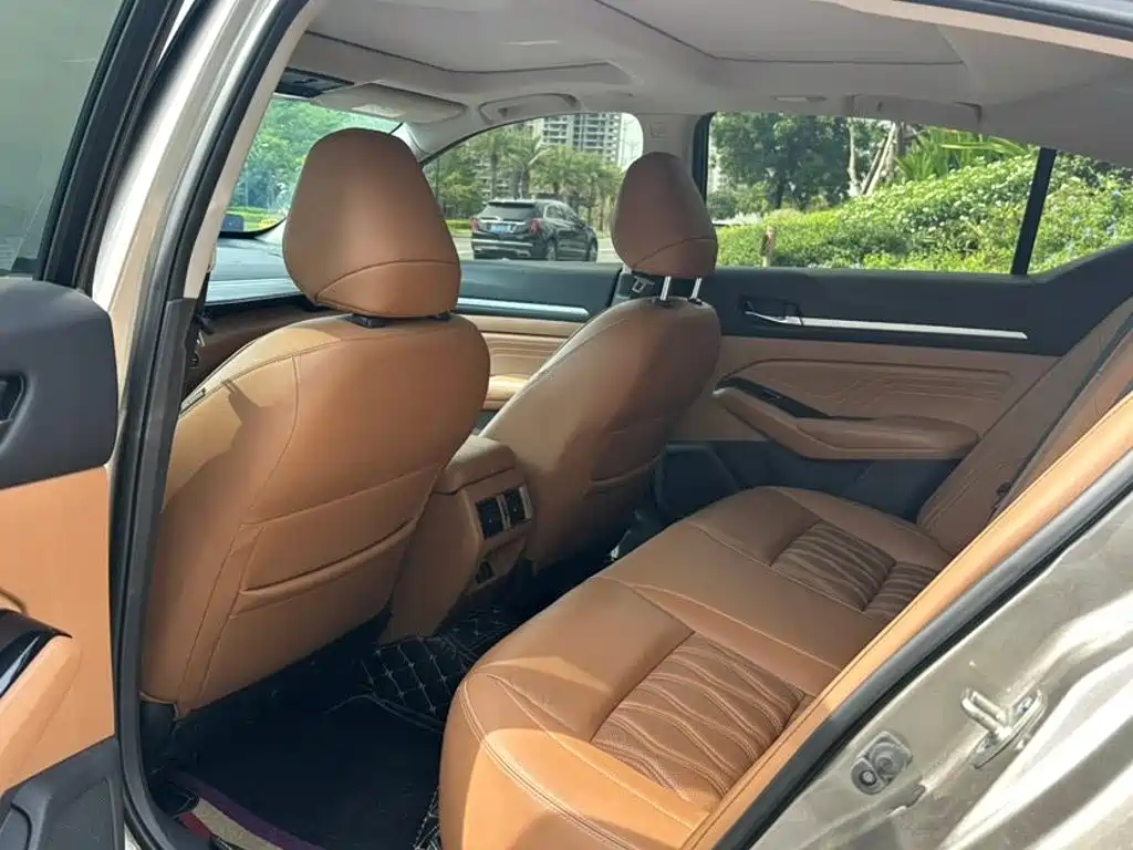 Nissan Teana — миниатюра 5