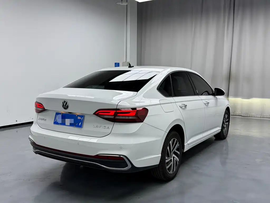 VOLKSWAGEN LAVIDA