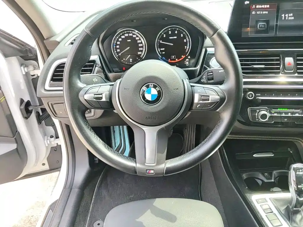 BMW 1 Series — миниатюра 11