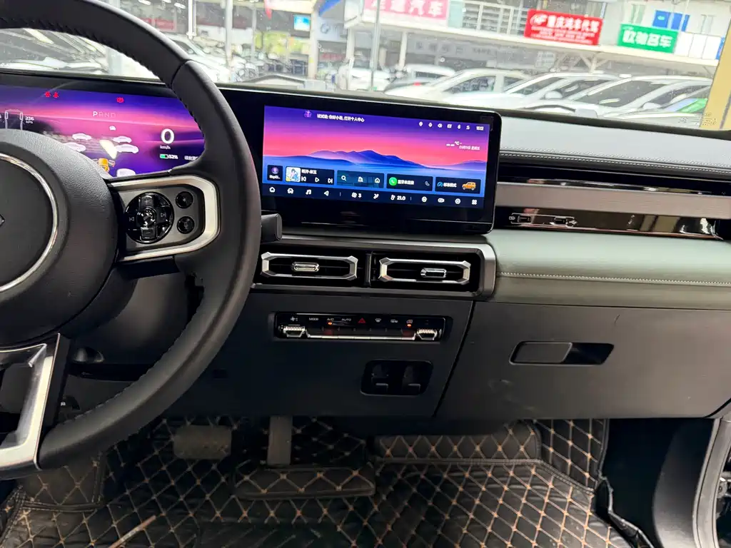 Baojun Yueye — миниатюра 12