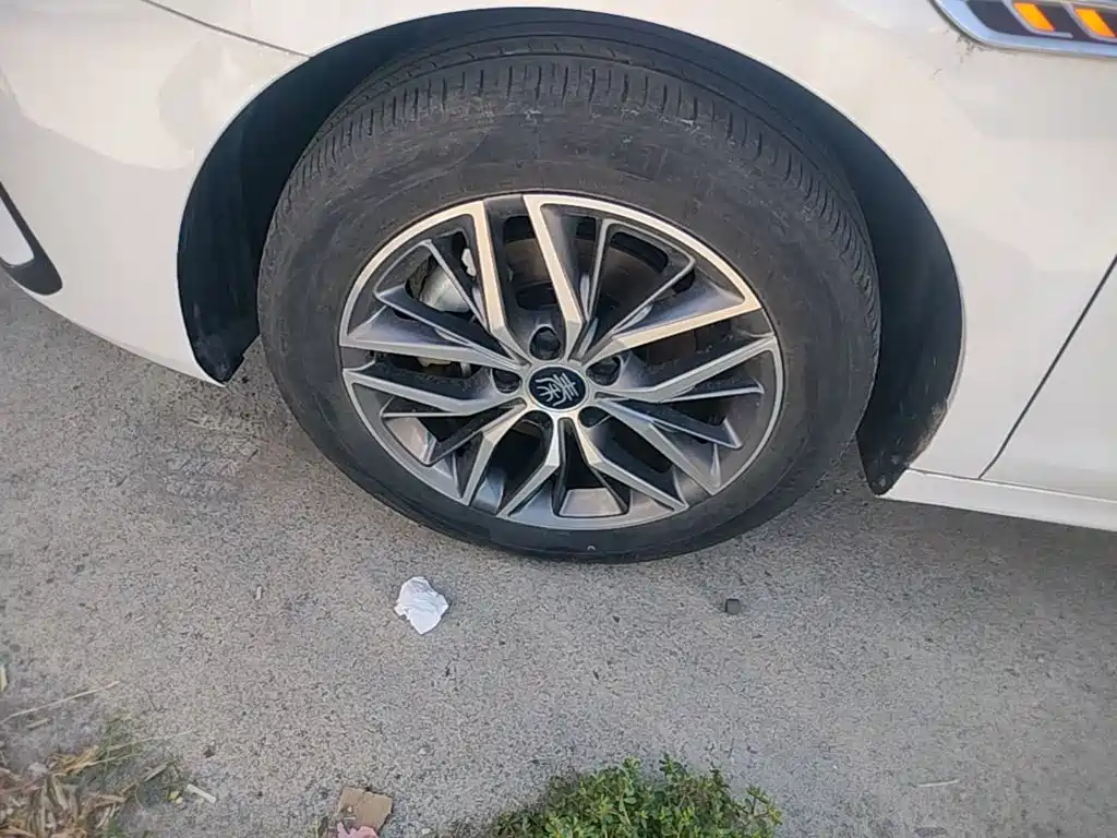 BYD Qin PLUS — миниатюра 23