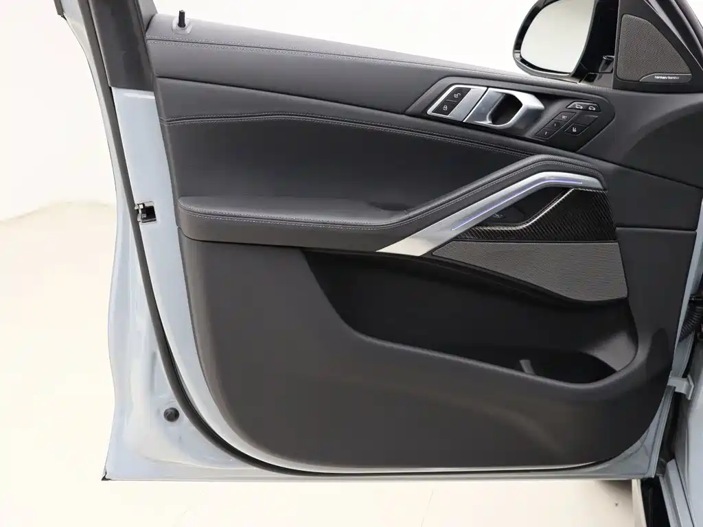 BMW X6 M — миниатюра 6
