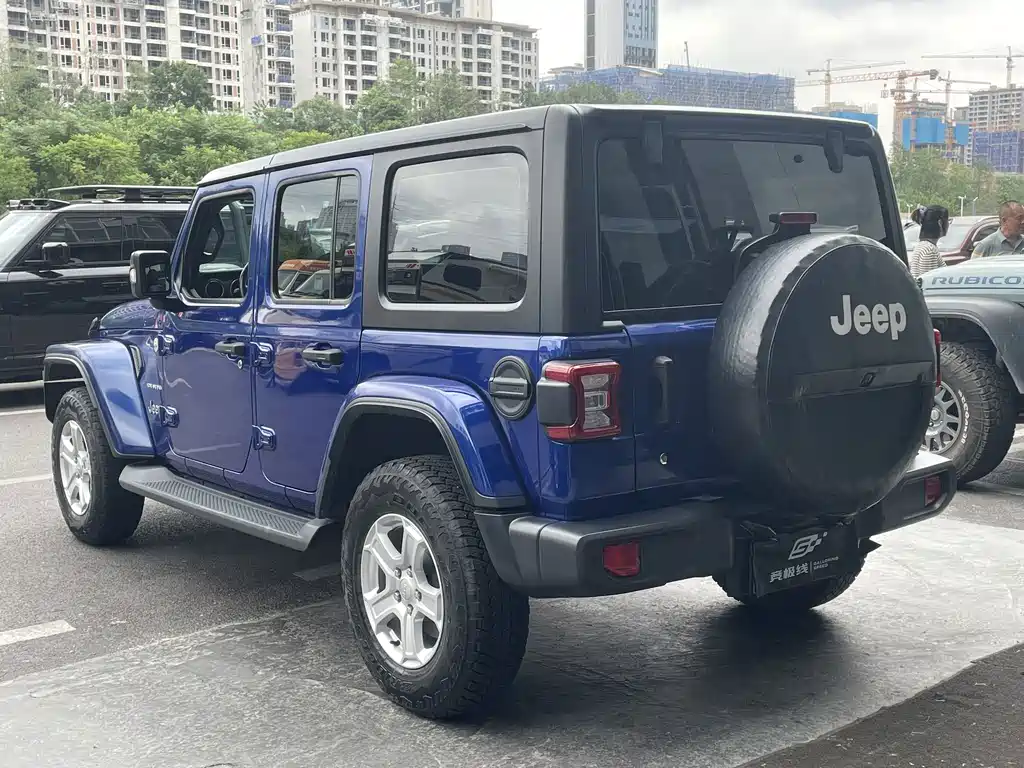 Jeep Wrangler — миниатюра 13