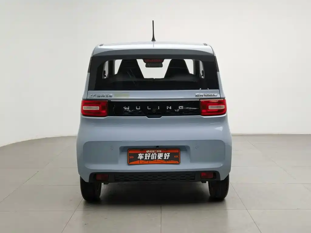 Wuling MINIEV — миниатюра 4