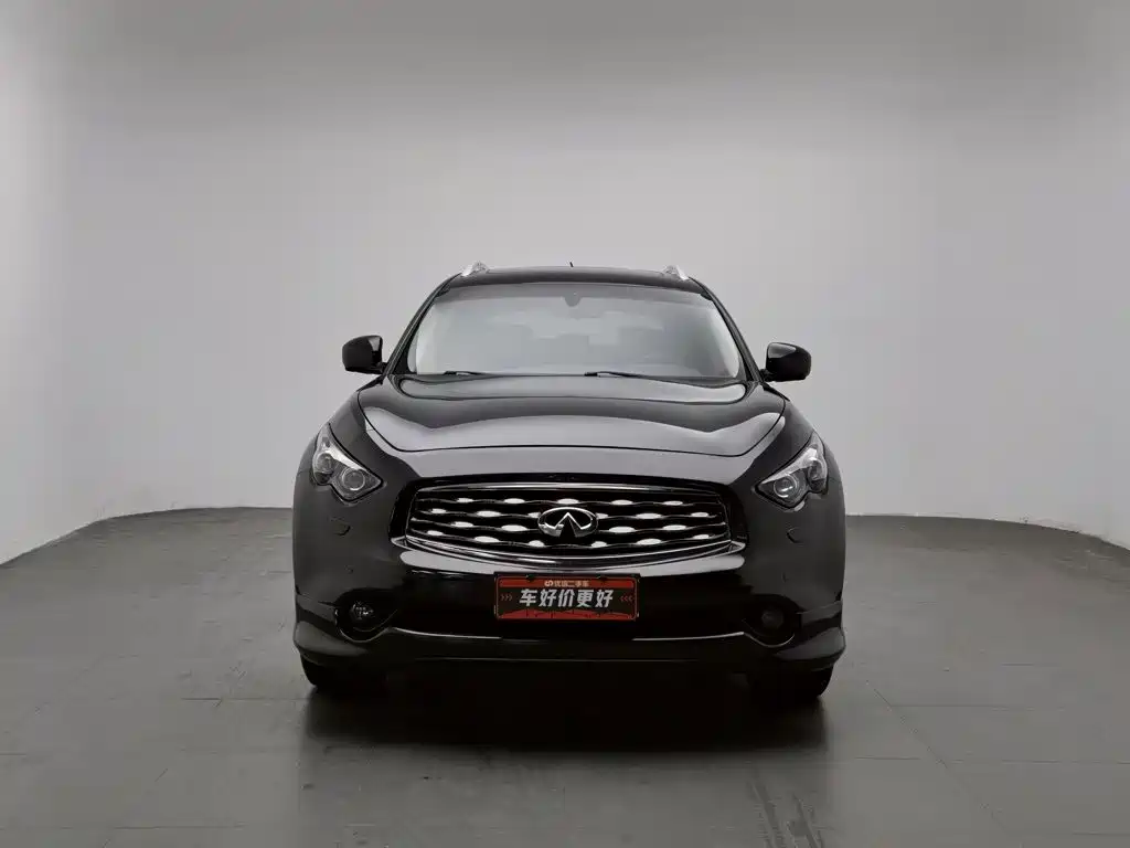 Infiniti FX — миниатюра 3