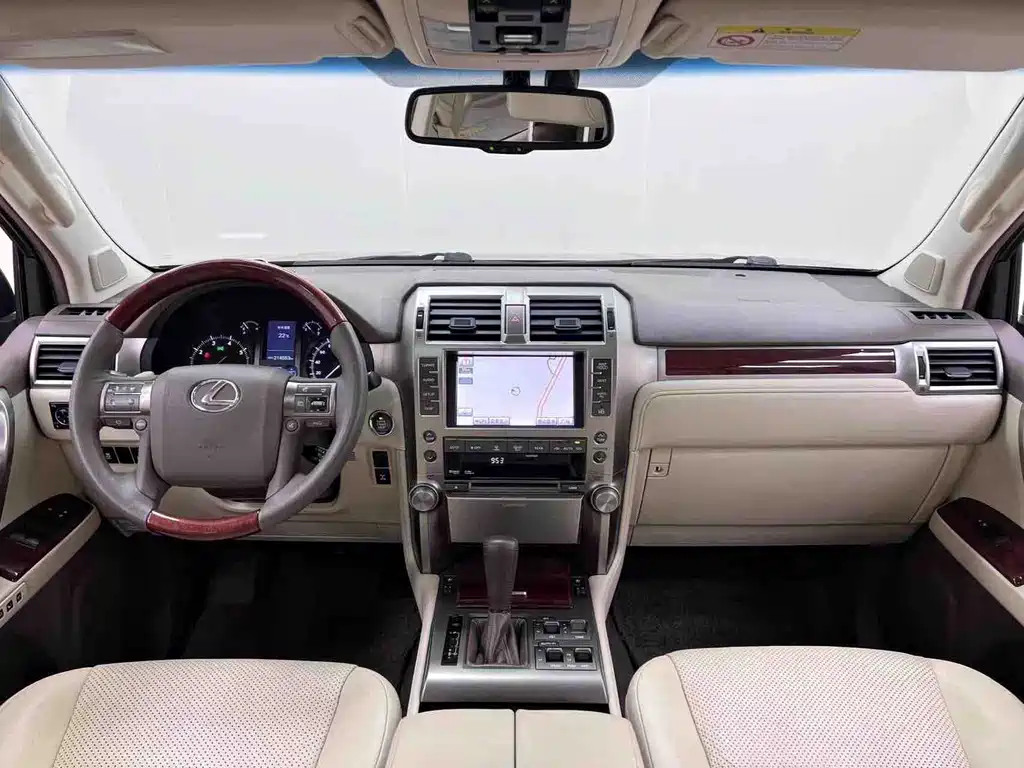 Lexus GX — миниатюра 14