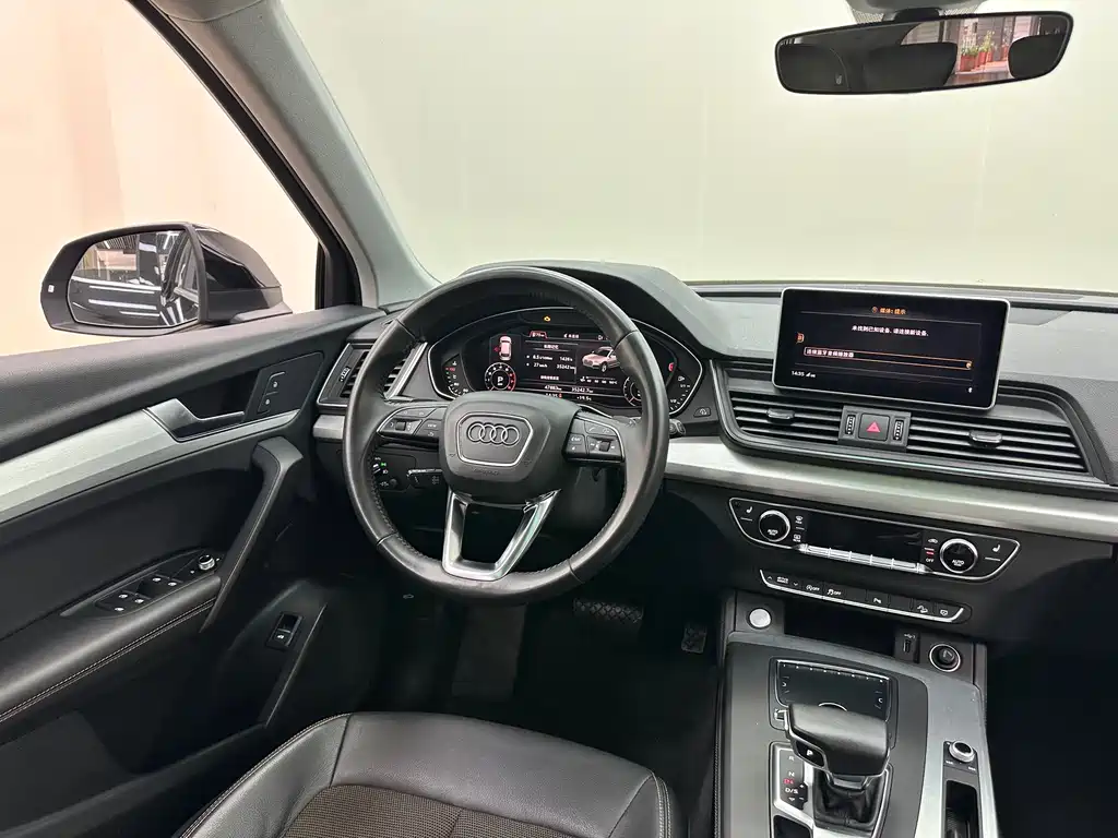 Audi Q5L — миниатюра 20