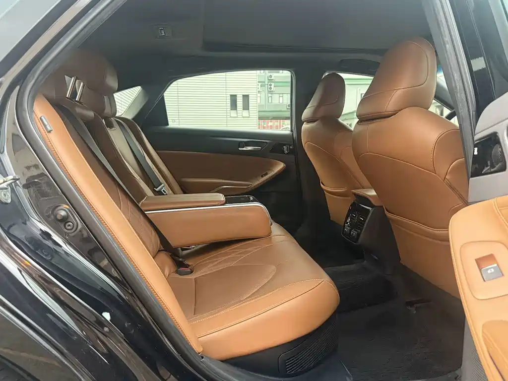 Toyota Avalon — миниатюра 14