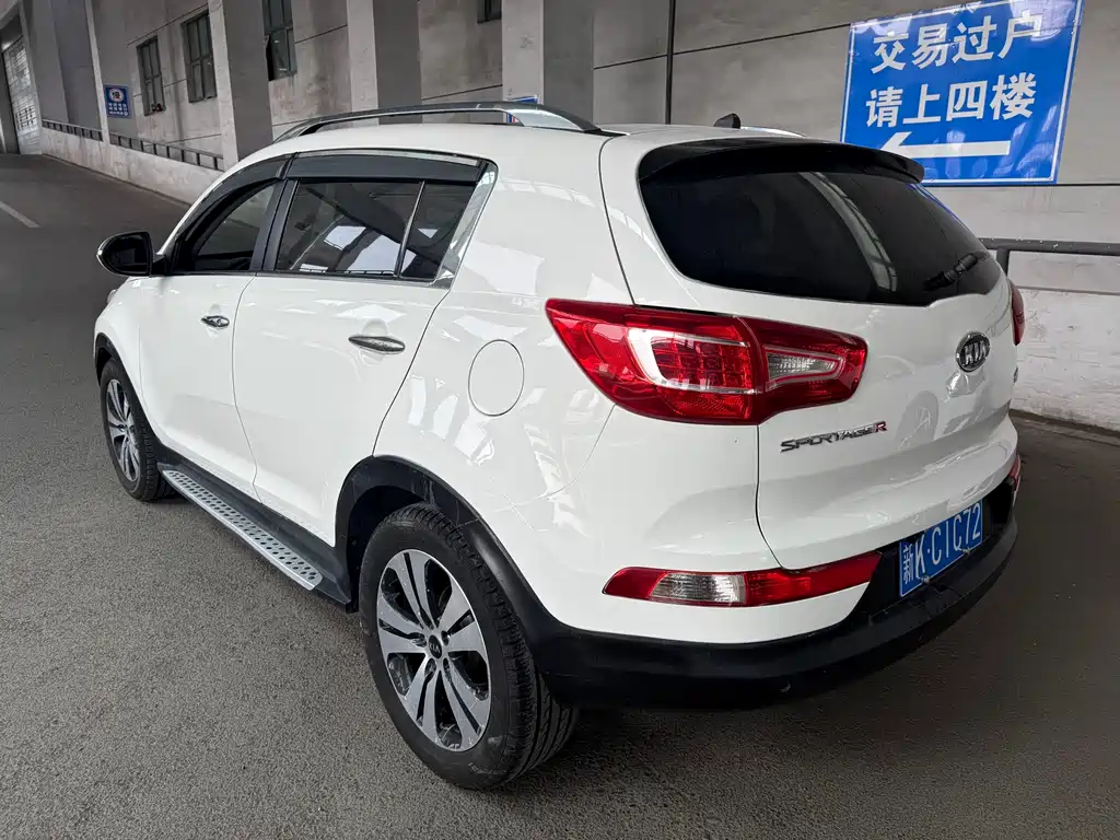 Kia Sportage 2.0L Auto 2WD Edition GL, фото 9