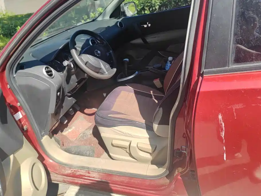 Nissan Qashqai — миниатюра 9