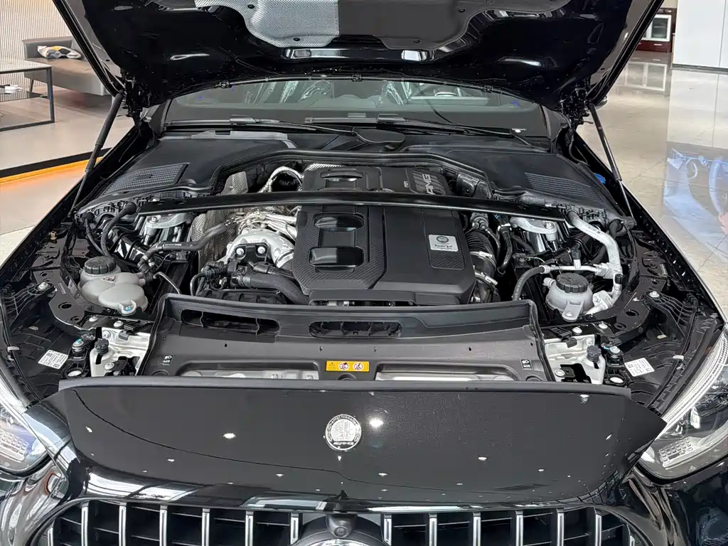 Mercedes-Benz C-Class AMG — миниатюра 12