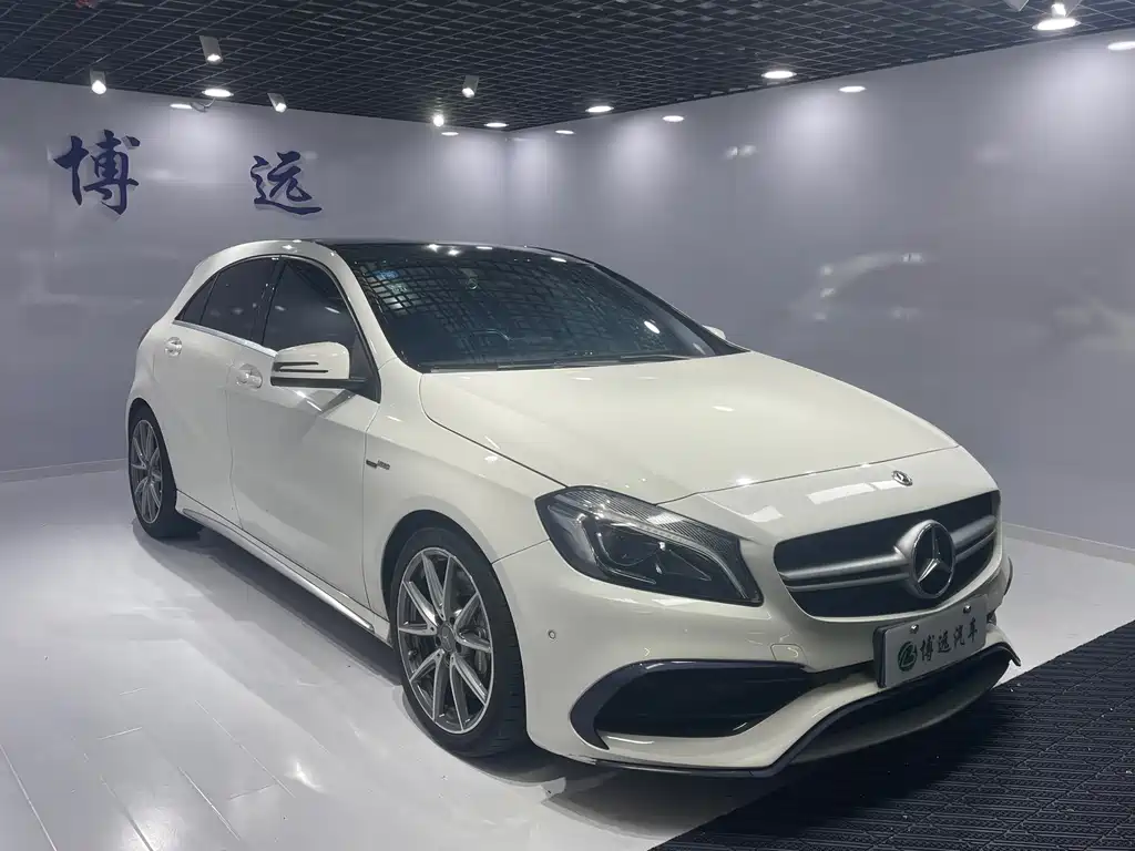Mercedes-Benz A-Class AMG (Import) AMG A 45 4MATIC, фото 3