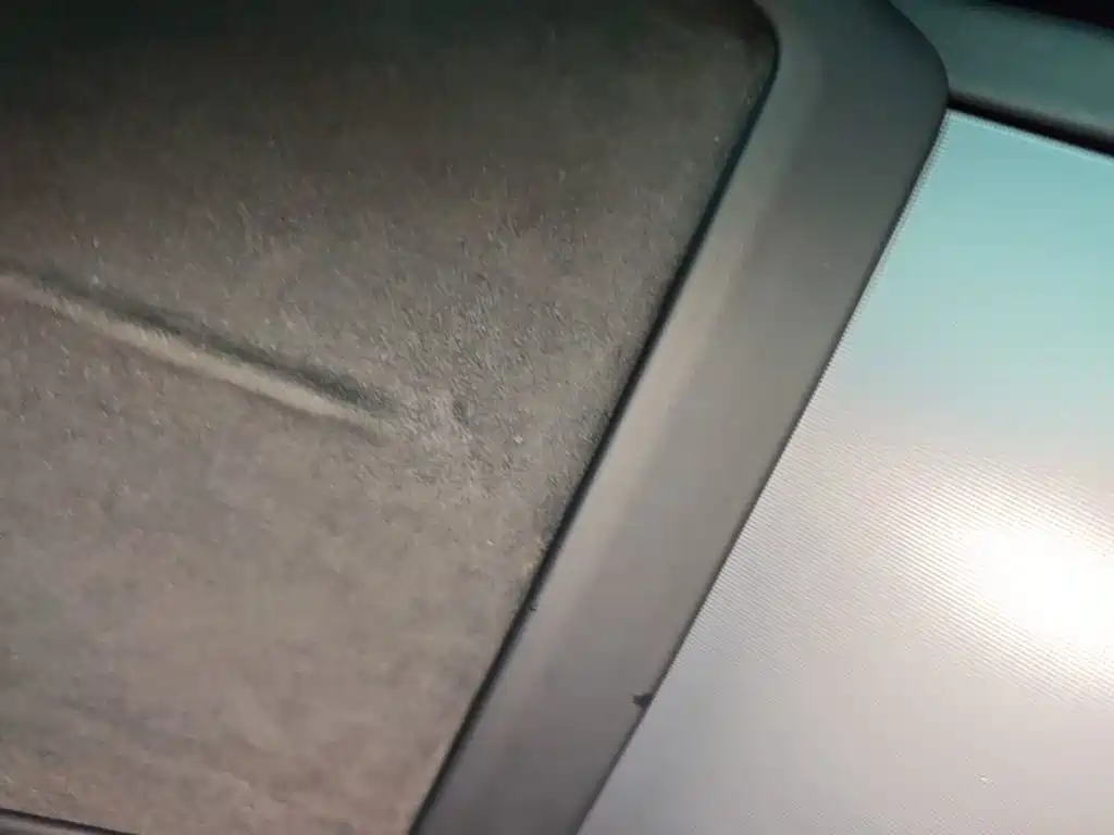Tesla Model 3 — миниатюра 9