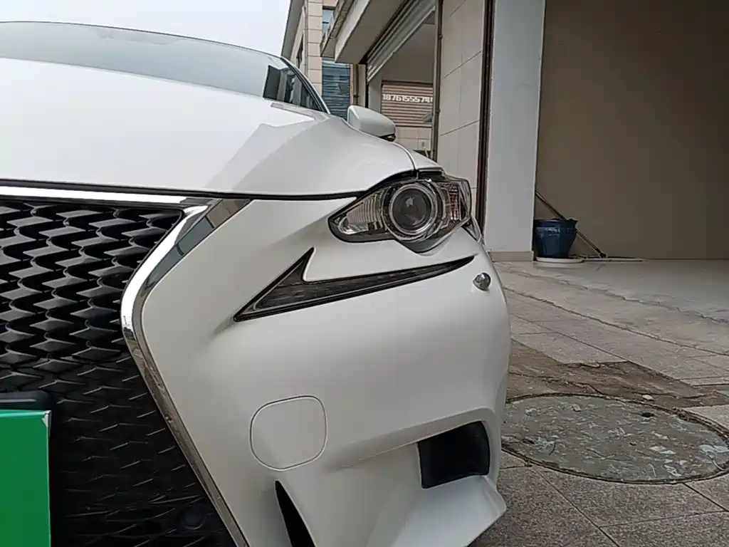 Lexus IS — миниатюра 24