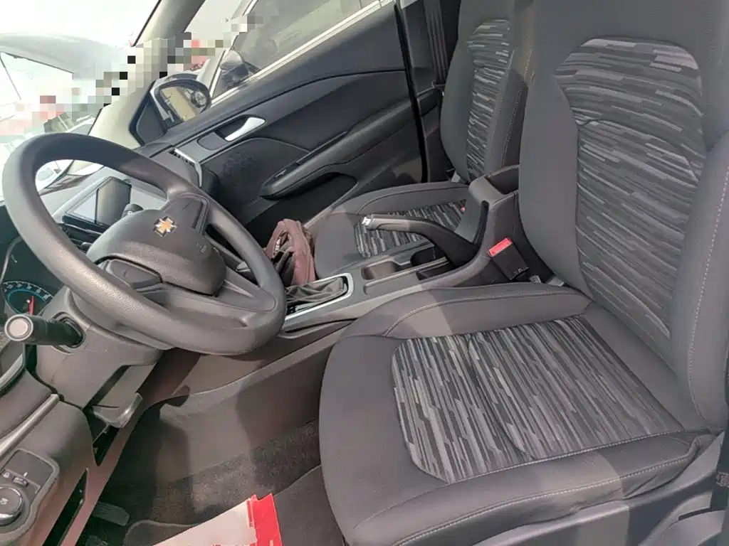 Chevrolet Cavalier — миниатюра 15
