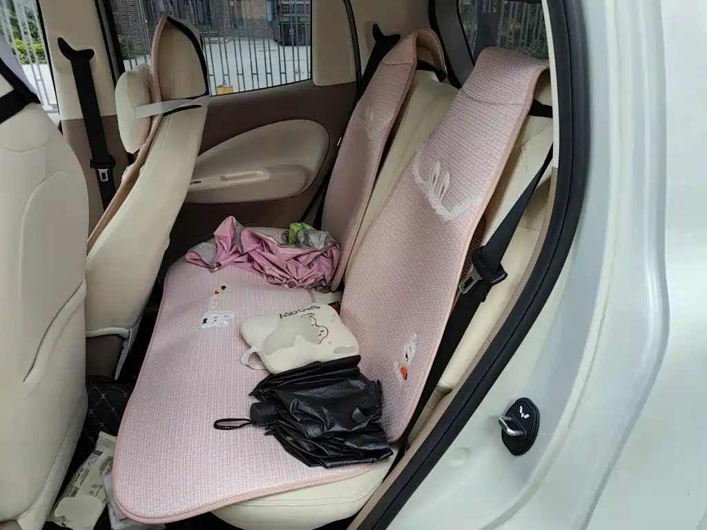 Wuling MINIEV — миниатюра 13