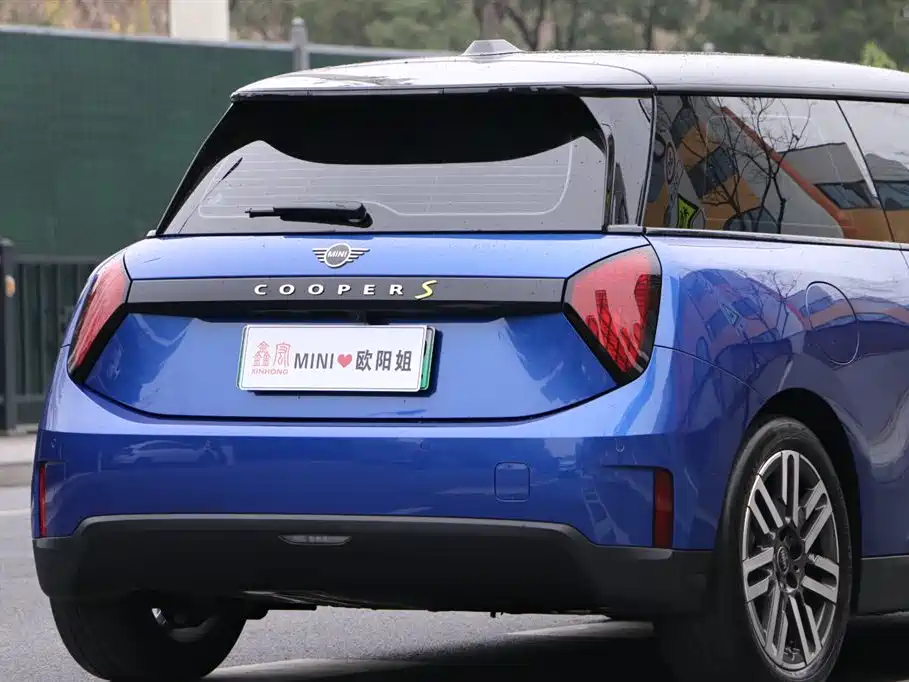 MINI ELECTRIC  COOPER