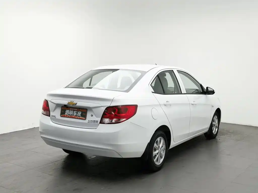 Chevrolet Sail — миниатюра 2