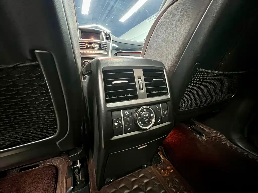 Mercedes-Benz GL-Class AMG — миниатюра 20