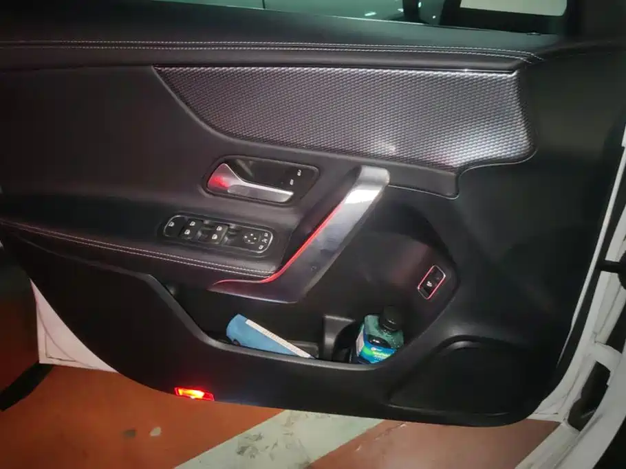 Mercedes-Benz A-Class — миниатюра 7