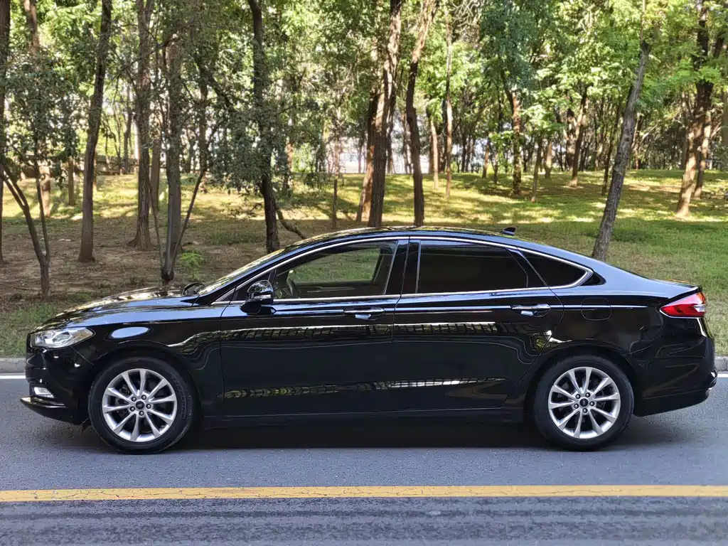 Ford Mondeo — миниатюра 3