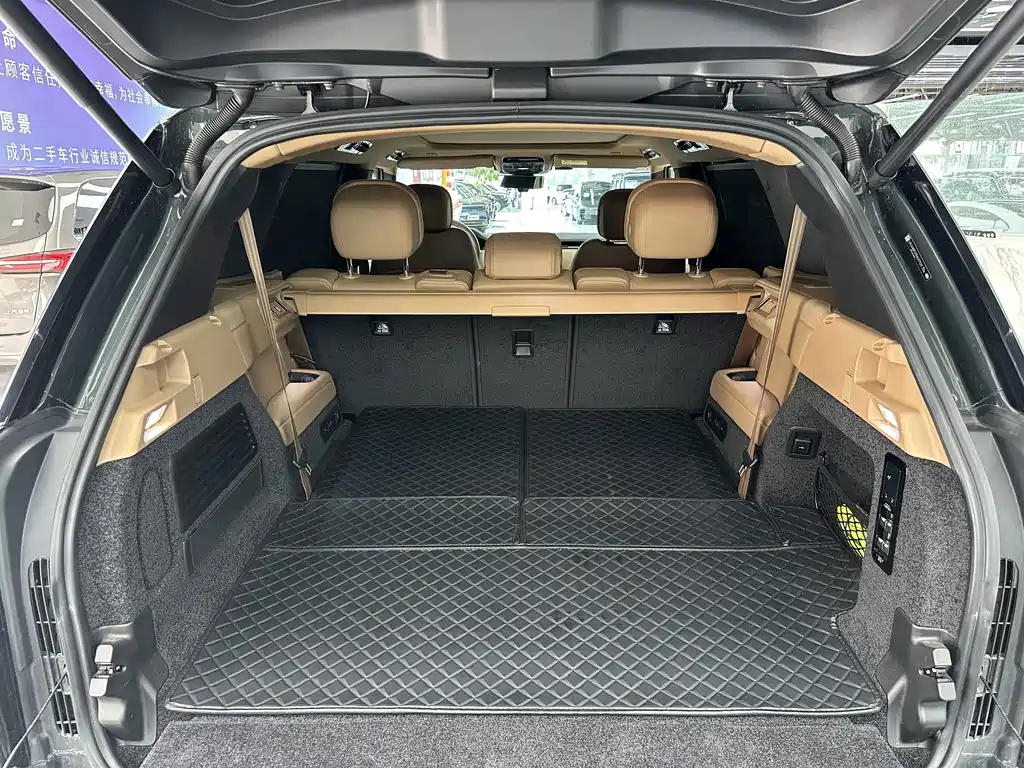 Land Rover Range Rover — миниатюра 14