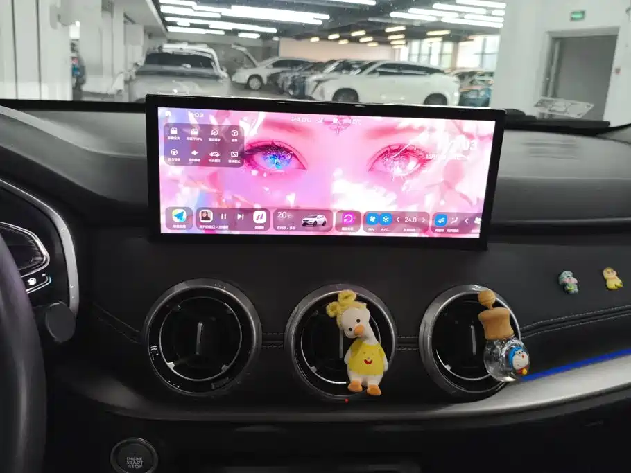 Wey Wey VV6 — миниатюра 13