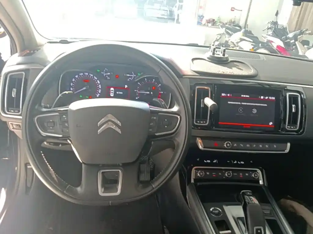 Citroen C6 — миниатюра 11