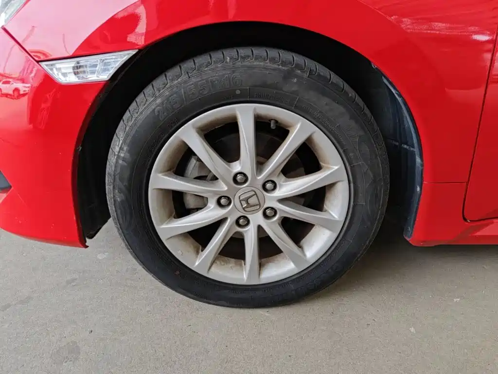 Honda Civic — миниатюра 23