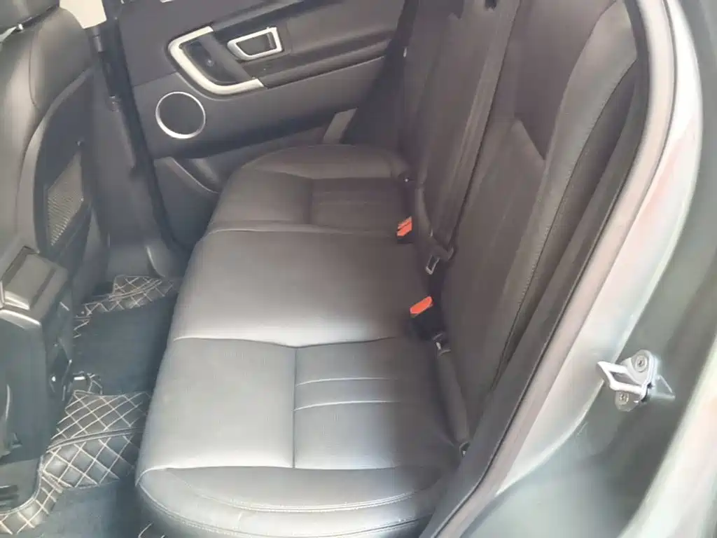 Land Rover Discovery Sport — миниатюра 17