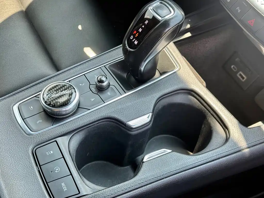 Cadillac XT4 — миниатюра 17