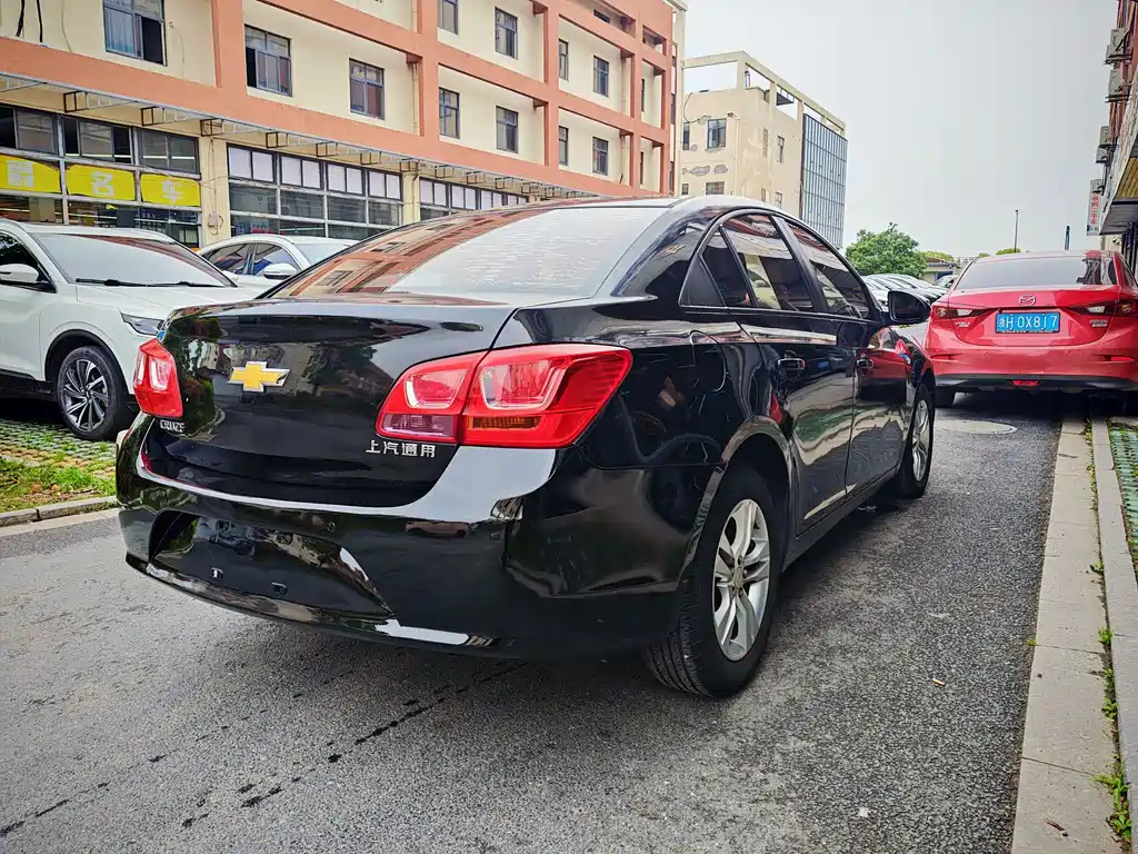 Chevrolet Cruze 2015 1.5L SE AT
