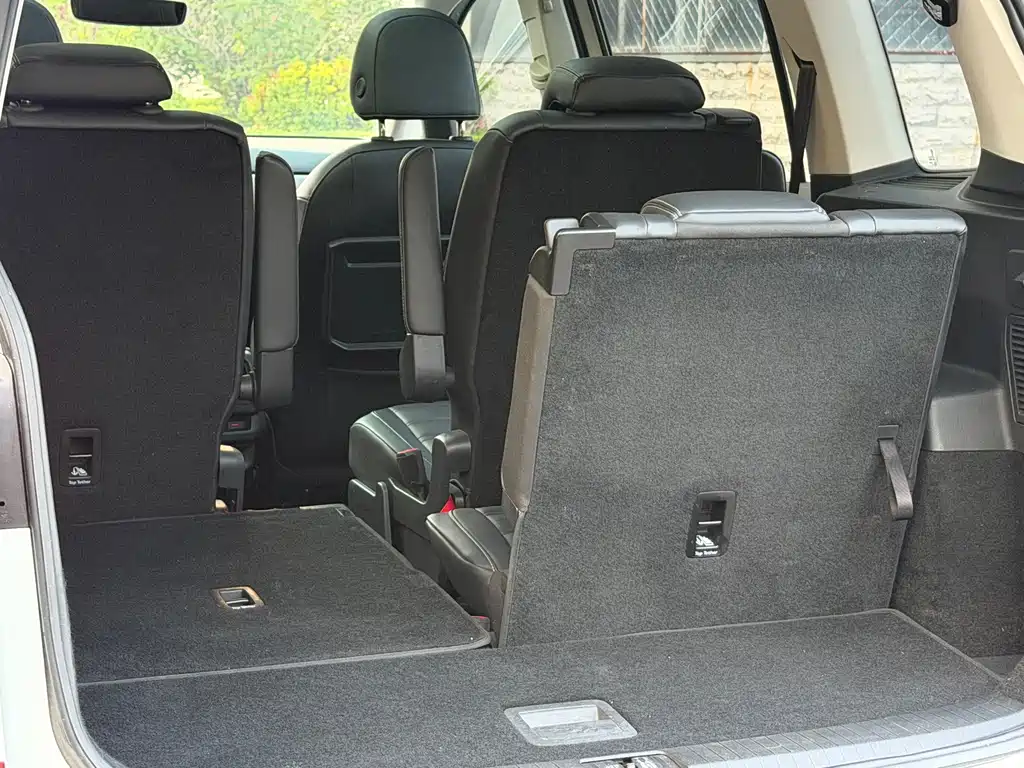 Volkswagen Touran — миниатюра 5