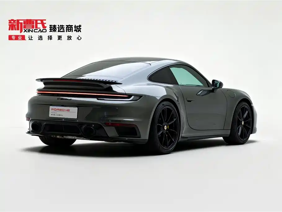 Porsche 911 2022 Turbo S 3.7T