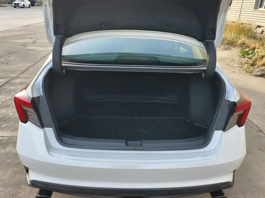 Honda Integra — миниатюра 4
