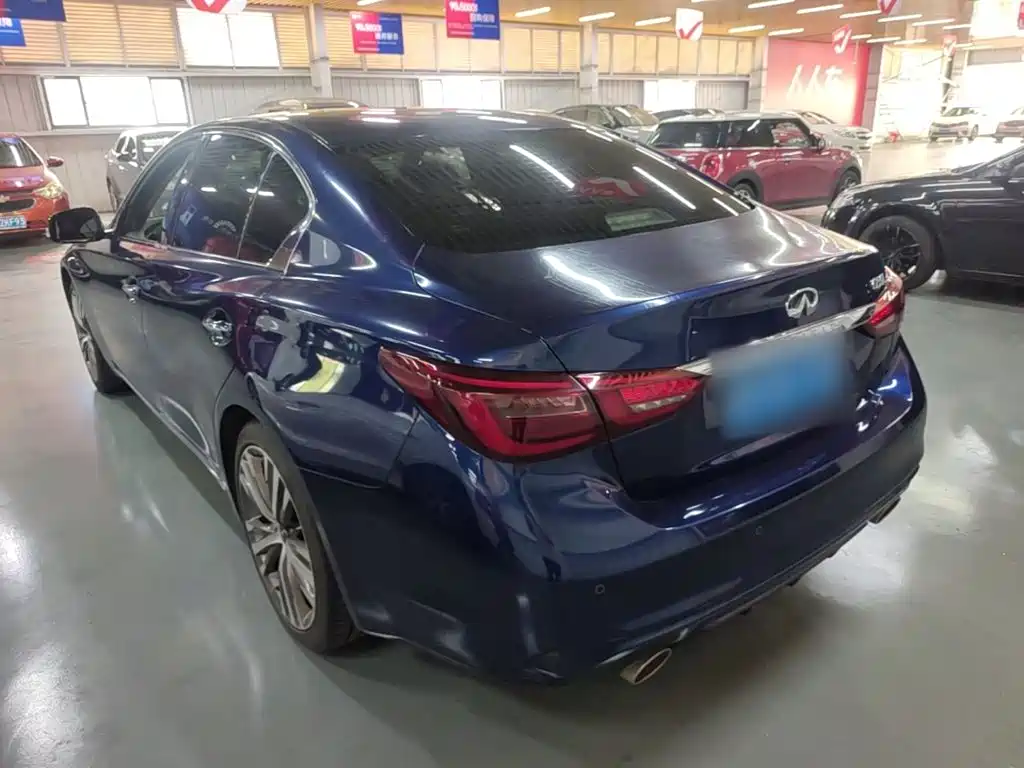 Infiniti Q50L — миниатюра 5