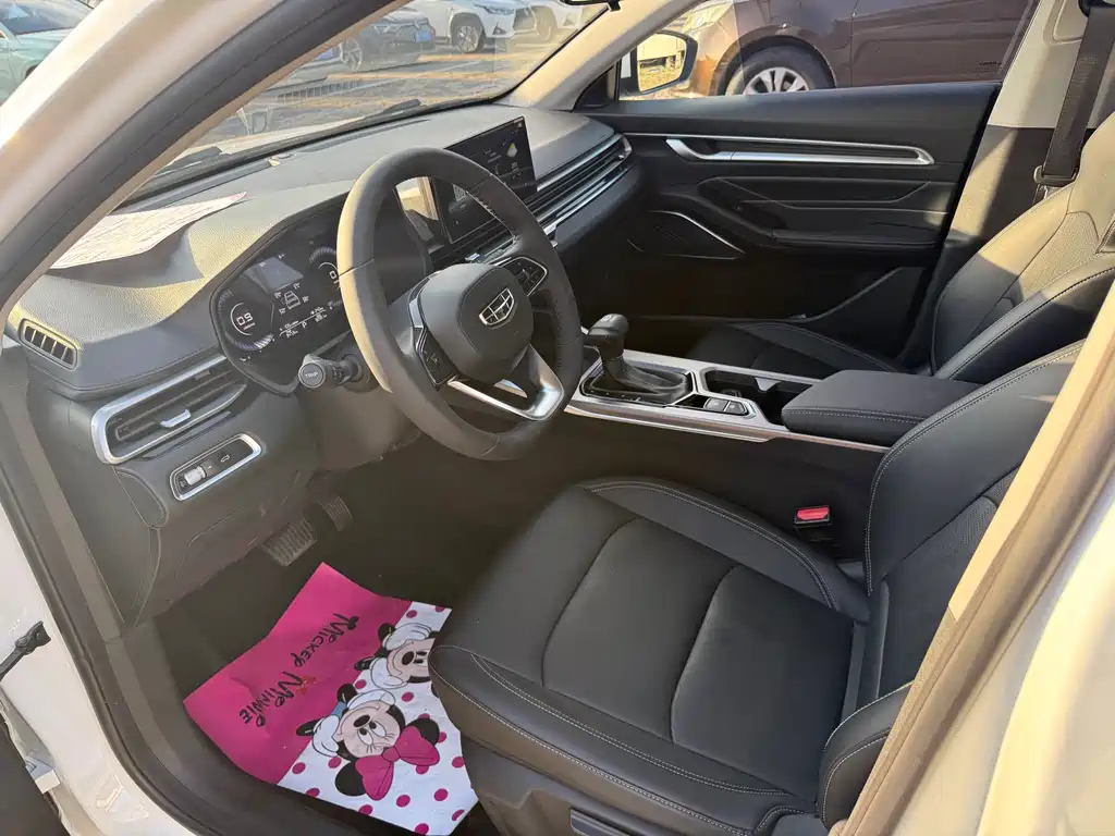 Geely Emgrand — миниатюра 4