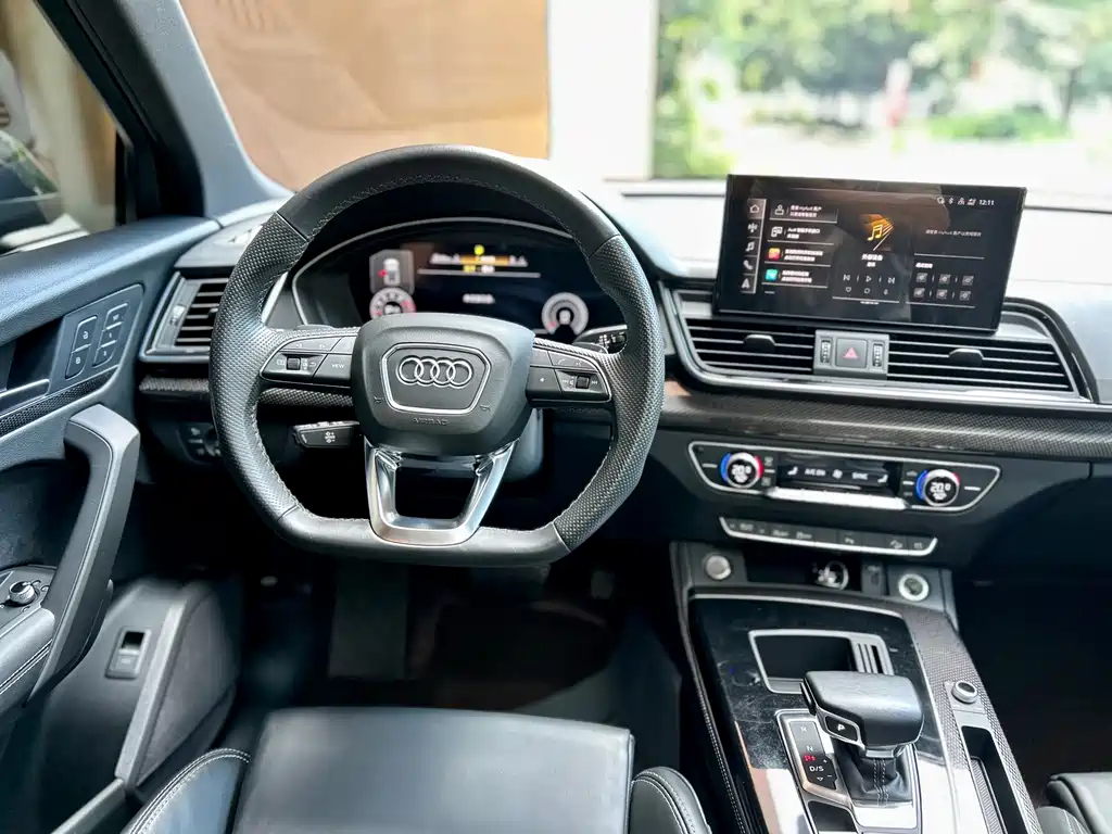 Audi Q5L Sportback — миниатюра 9
