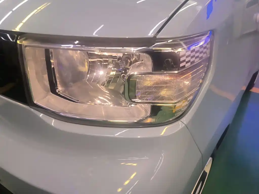 Wuling MINIEV — миниатюра 24