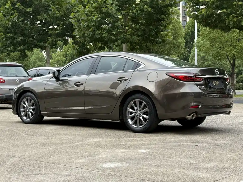 Mazda Atenza — миниатюра 5