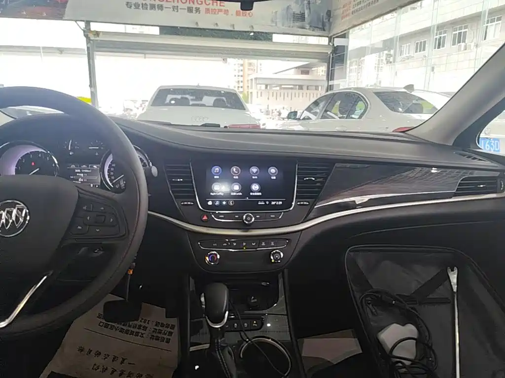 Buick Verano — миниатюра 13