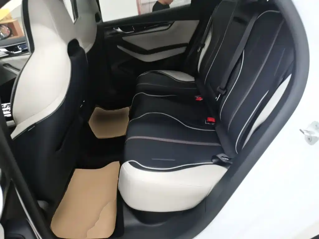 BYD Qin PLUS — миниатюра 17