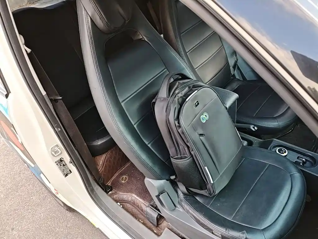 Wuling MINIEV — миниатюра 25
