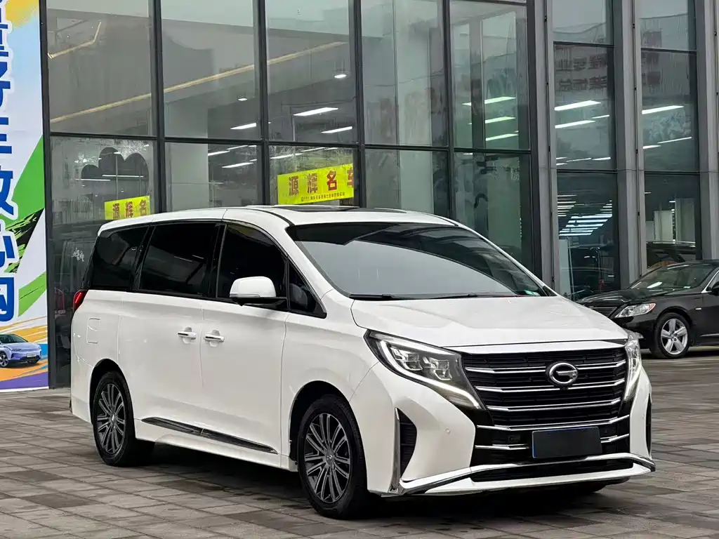 GAC TRUMPCHI M8