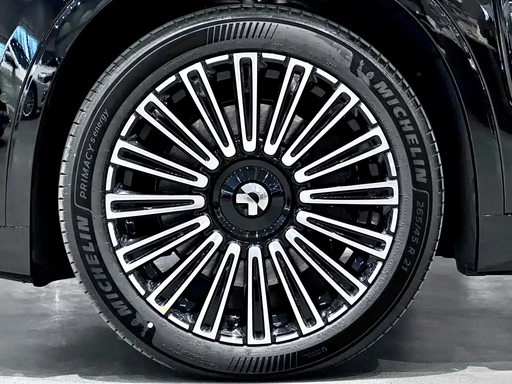 NIO ES8 2026 мест Executive Luxury
