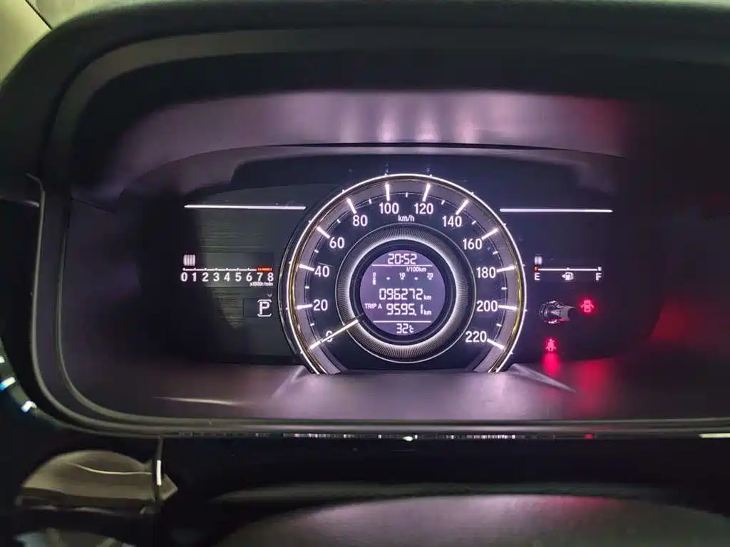 Honda Elysion — миниатюра 4