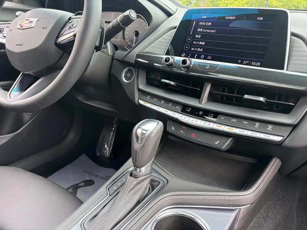 Cadillac CT4 — миниатюра 13