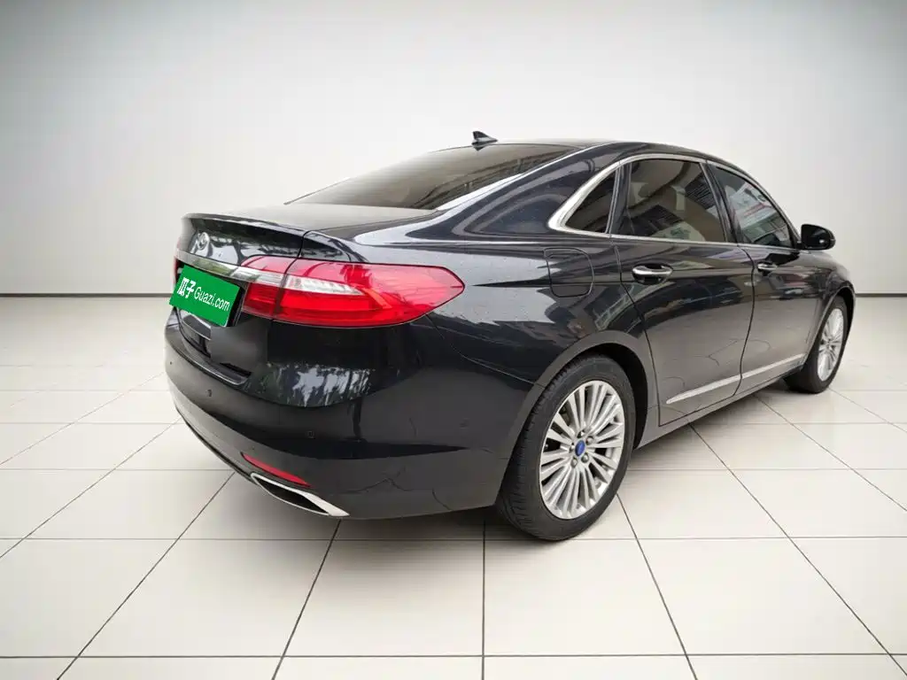 Ford Taurus — миниатюра 4