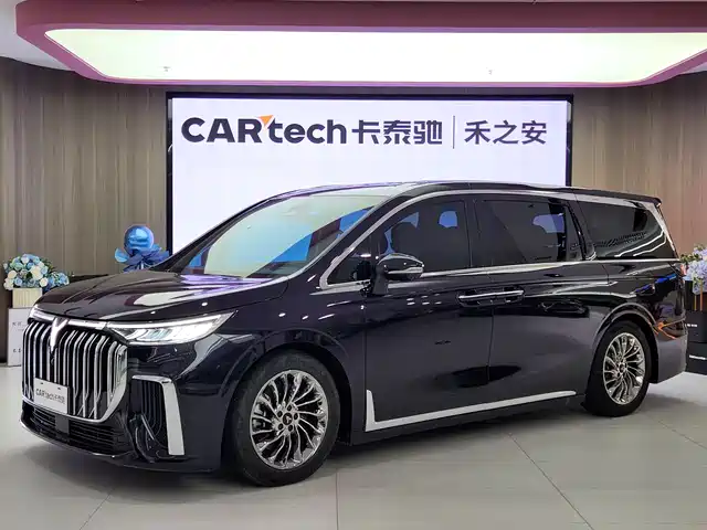 VOYAH LANTU DREAMER 2024