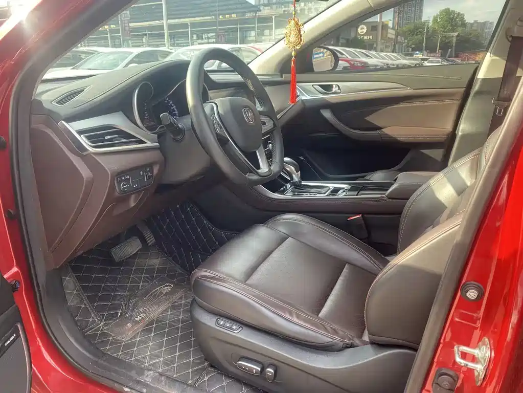 Changan Eado — миниатюра 7